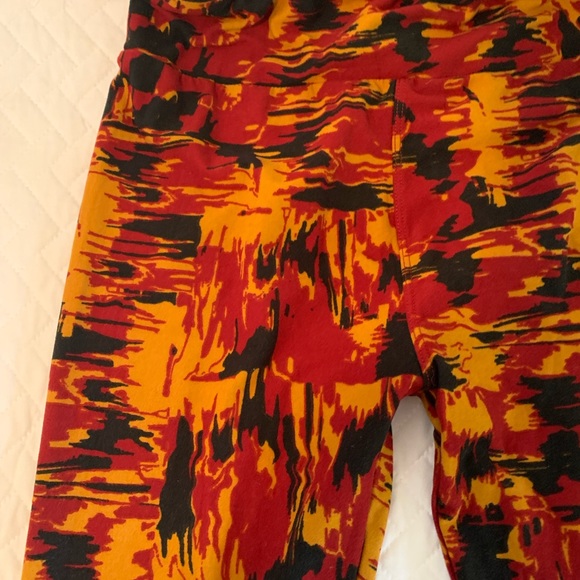 Lula Roe OS leggings - Picture 2 of 3